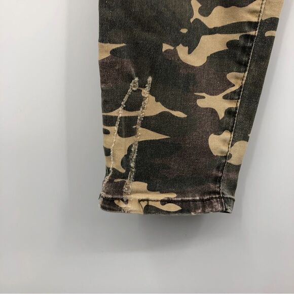 Kut from the Kloth Mia Toothpick Skinny Jean Camp Size 6 - Picture 9 of 13